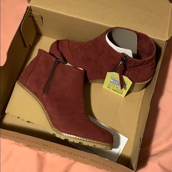 avery microfiber wedge bootie